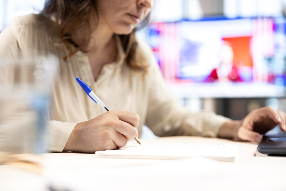 למה כדאי להיעזר במומחה חיצוני למיקוד שאלת המחקר?